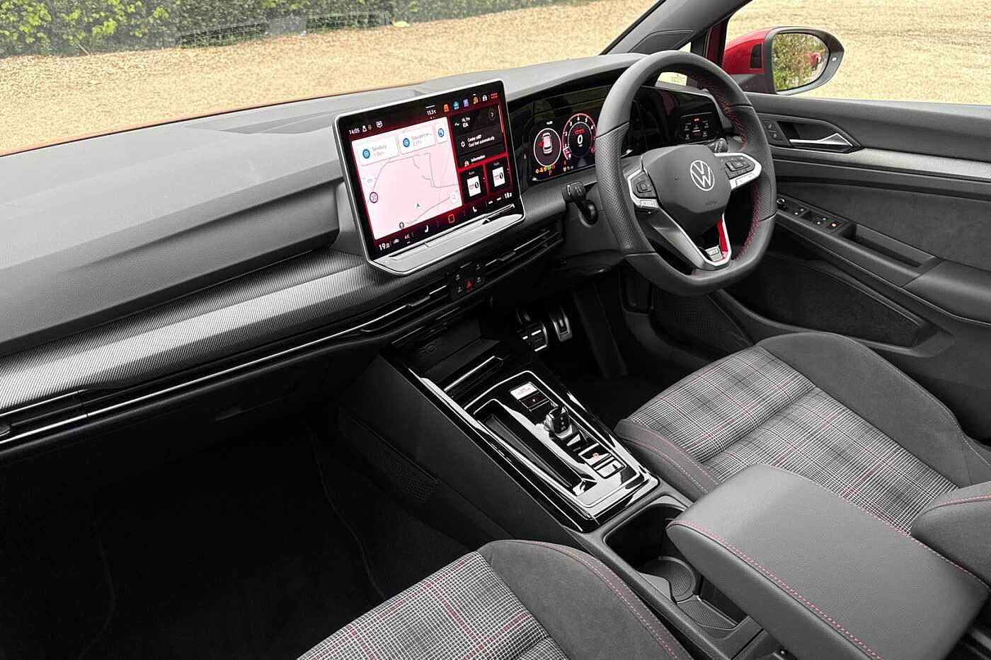 Volkswagen Golf GTI MK8 Facelift 2024 2.0 TSI (265ps) DSG