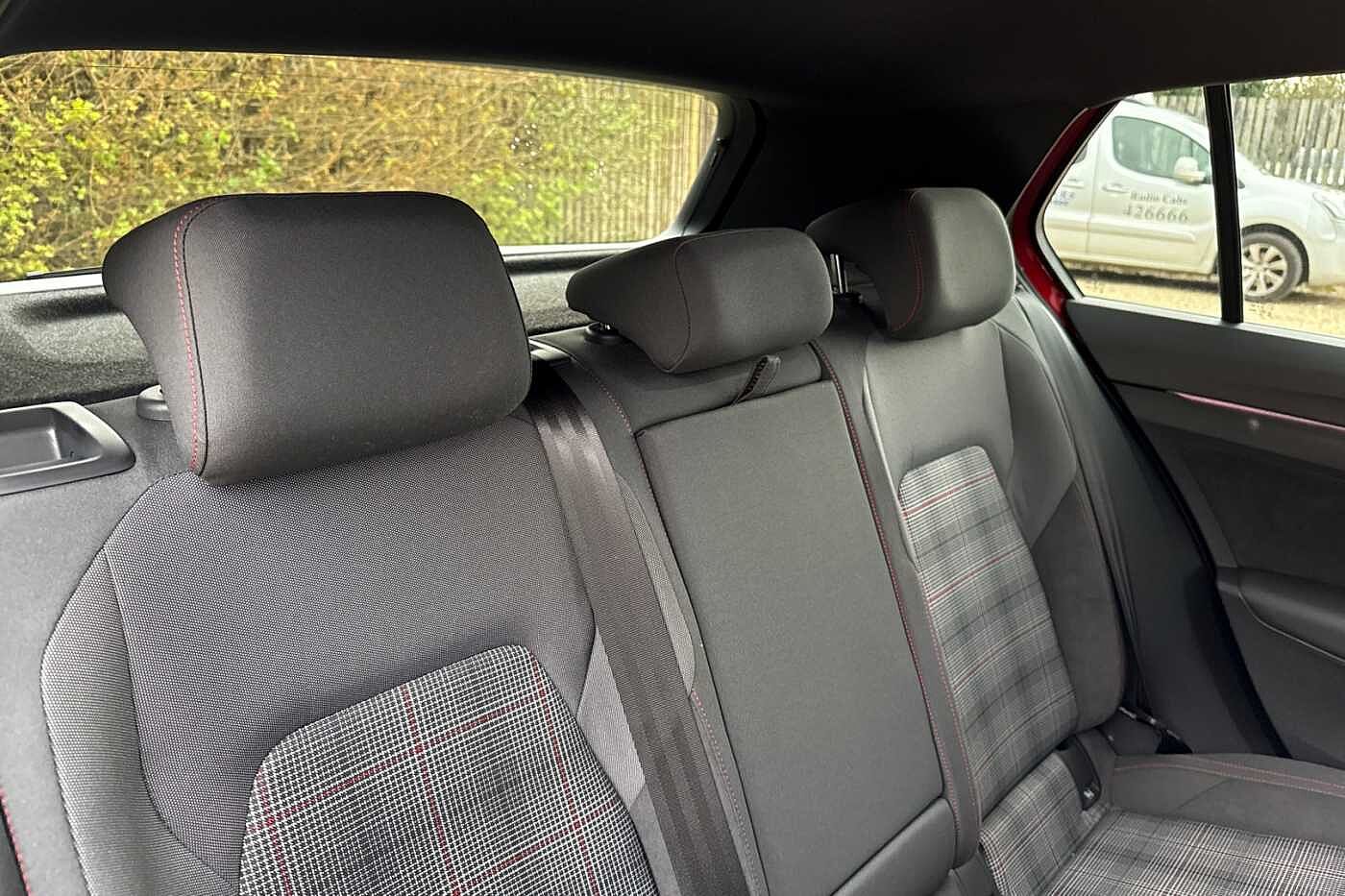 Volkswagen Golf GTI MK8 Facelift 2024 2.0 TSI (265ps) DSG