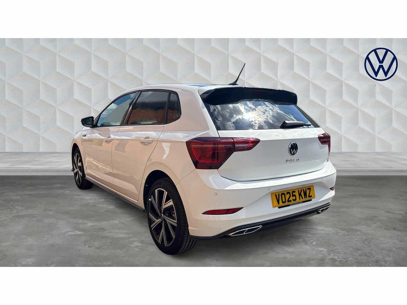 Volkswagen Polo 1.0 TSI (115ps) Black Edition DSG