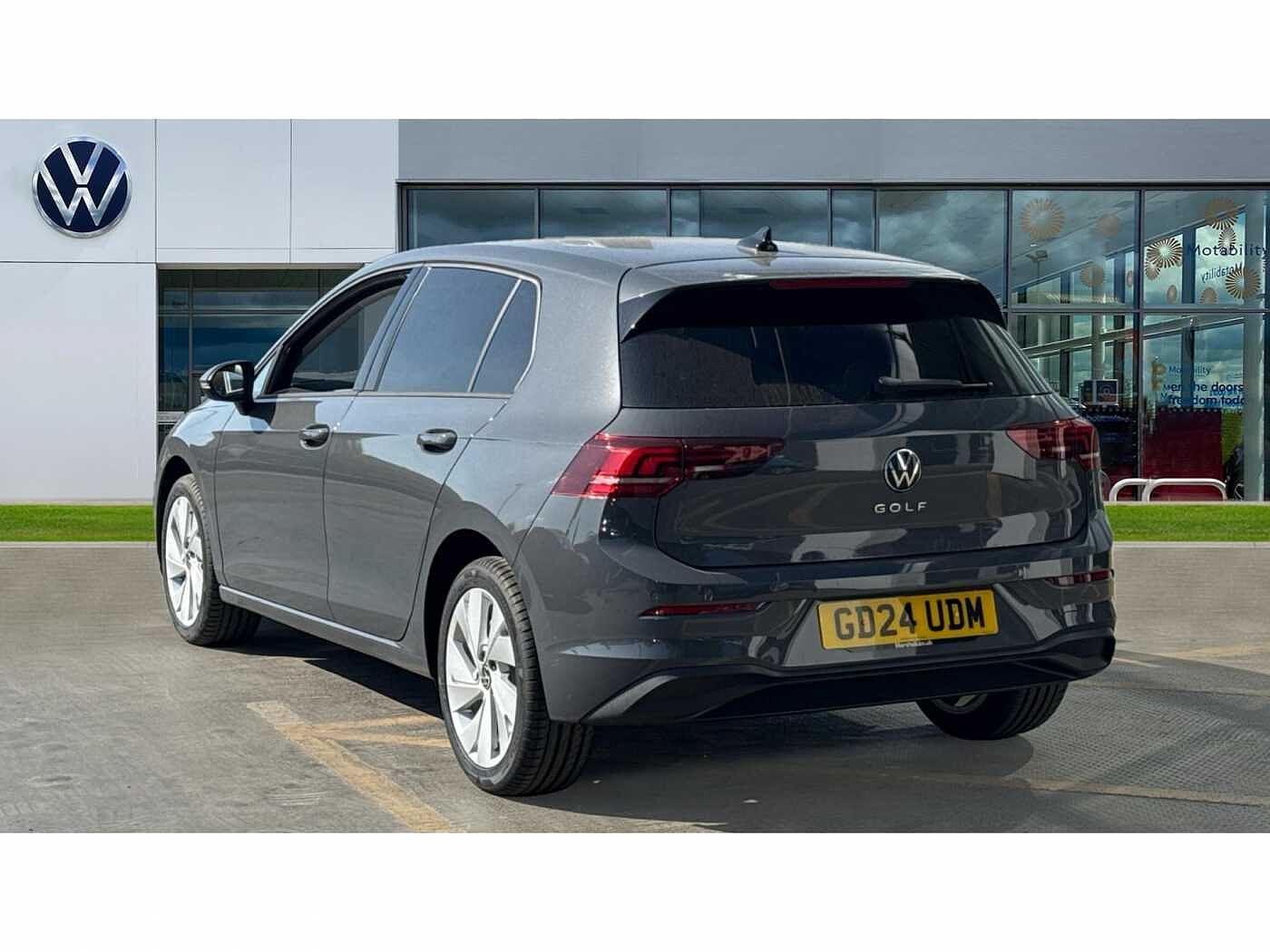 Volkswagen Golf 1.5 TSI Match 5dr