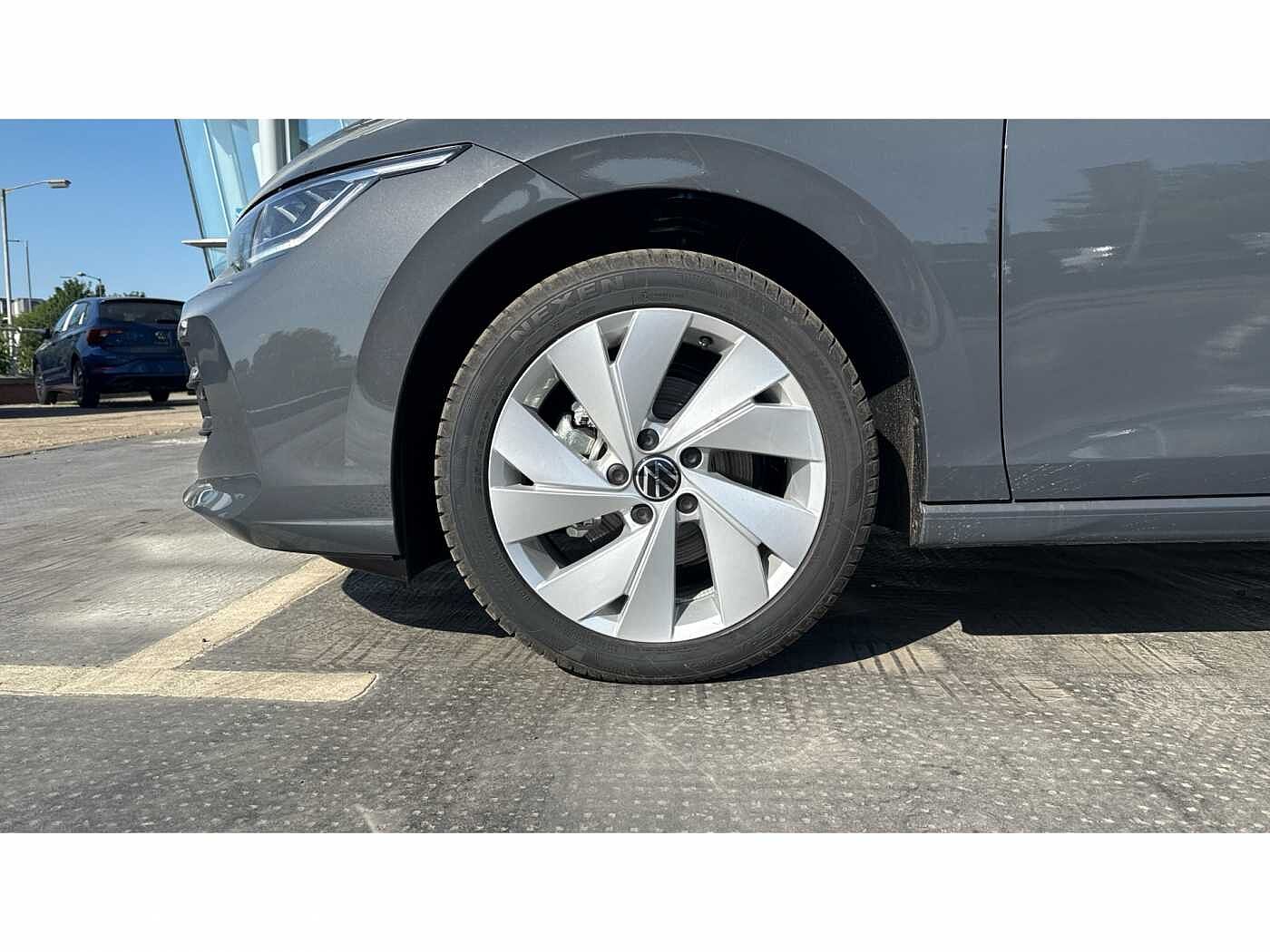 Volkswagen Golf 1.5 TSI Match 5dr