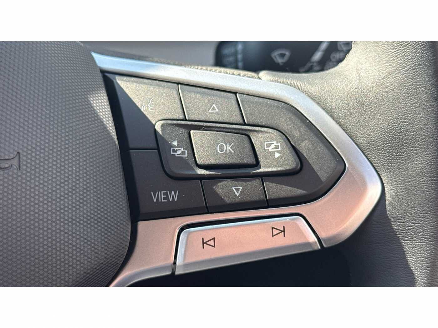 Volkswagen Golf 1.5 TSI Match 5dr