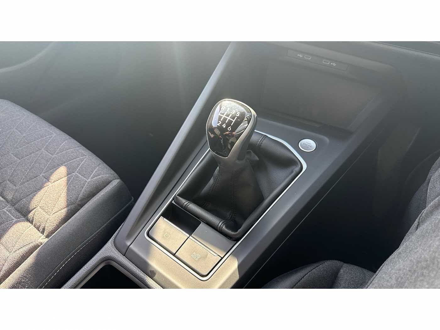 Volkswagen Golf 1.5 TSI Match 5dr