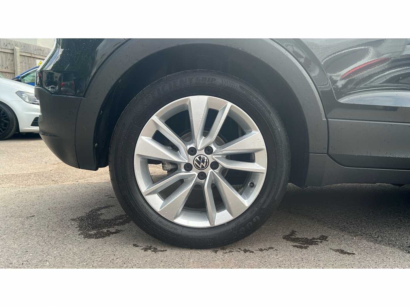 Volkswagen T-Cross 1.0 TSI (110ps) SE DSG Hatchback