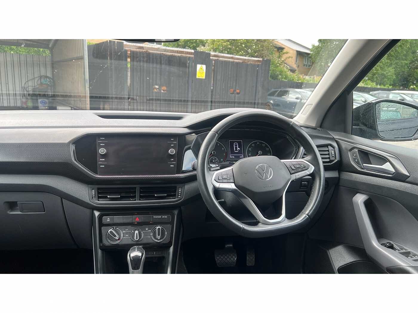 Volkswagen T-Cross 1.0 TSI (110ps) SE DSG Hatchback