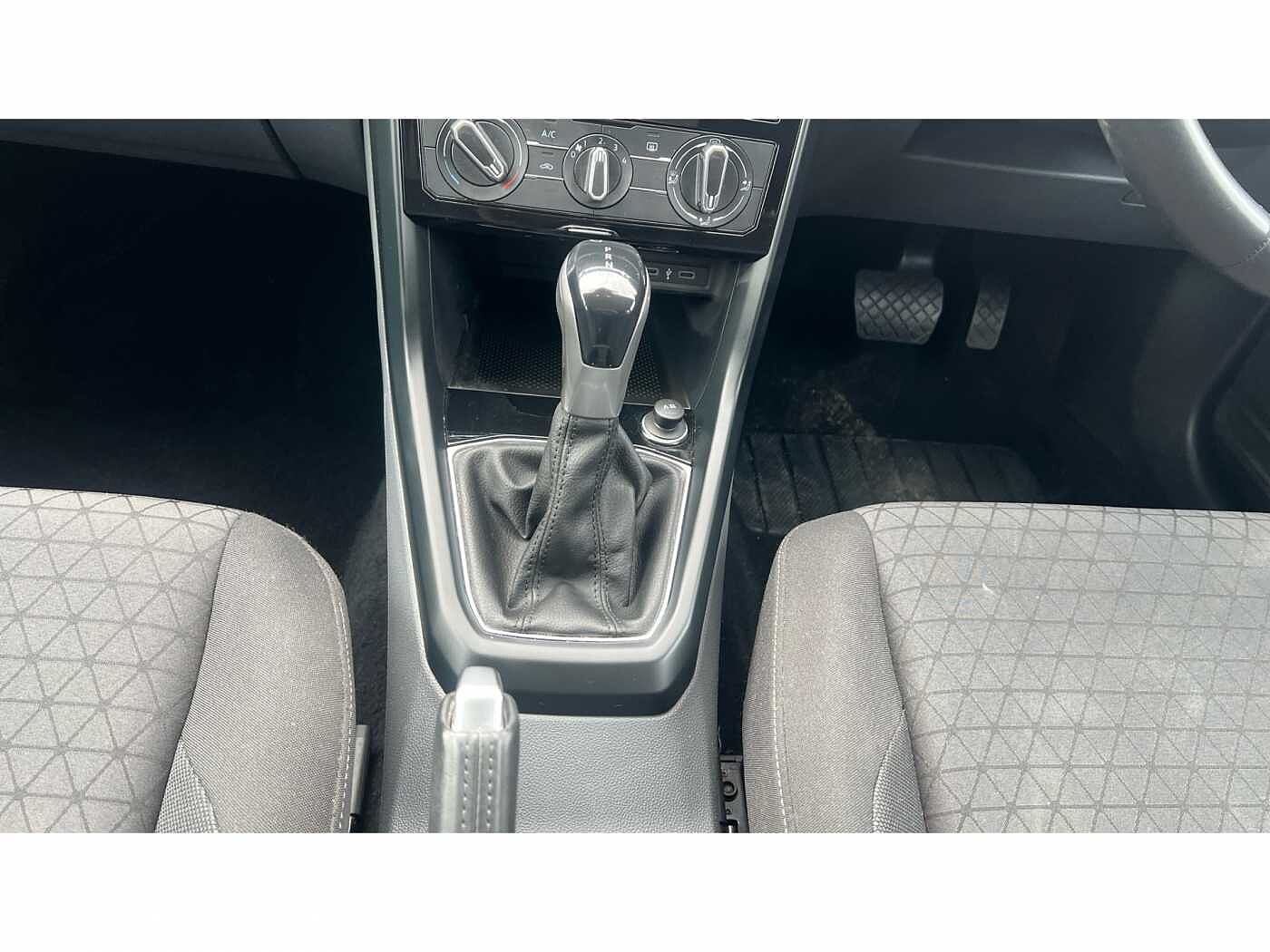 Volkswagen T-Cross 1.0 TSI (110ps) SE DSG Hatchback