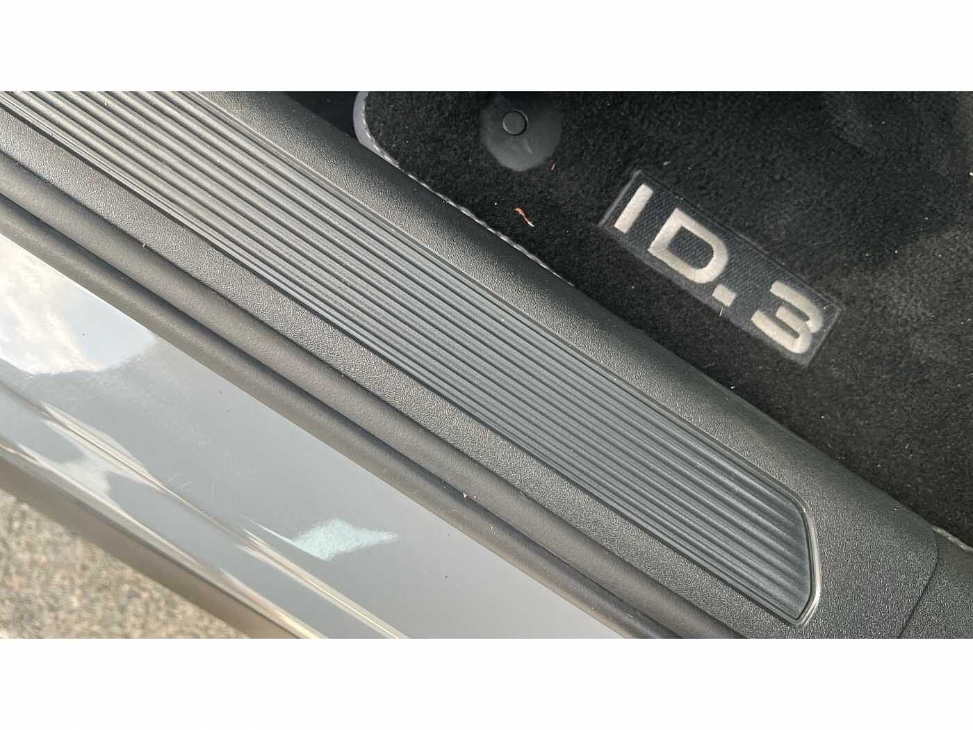 Volkswagen ID.3 Life 58kWh Pro Performance 204PS Automatic