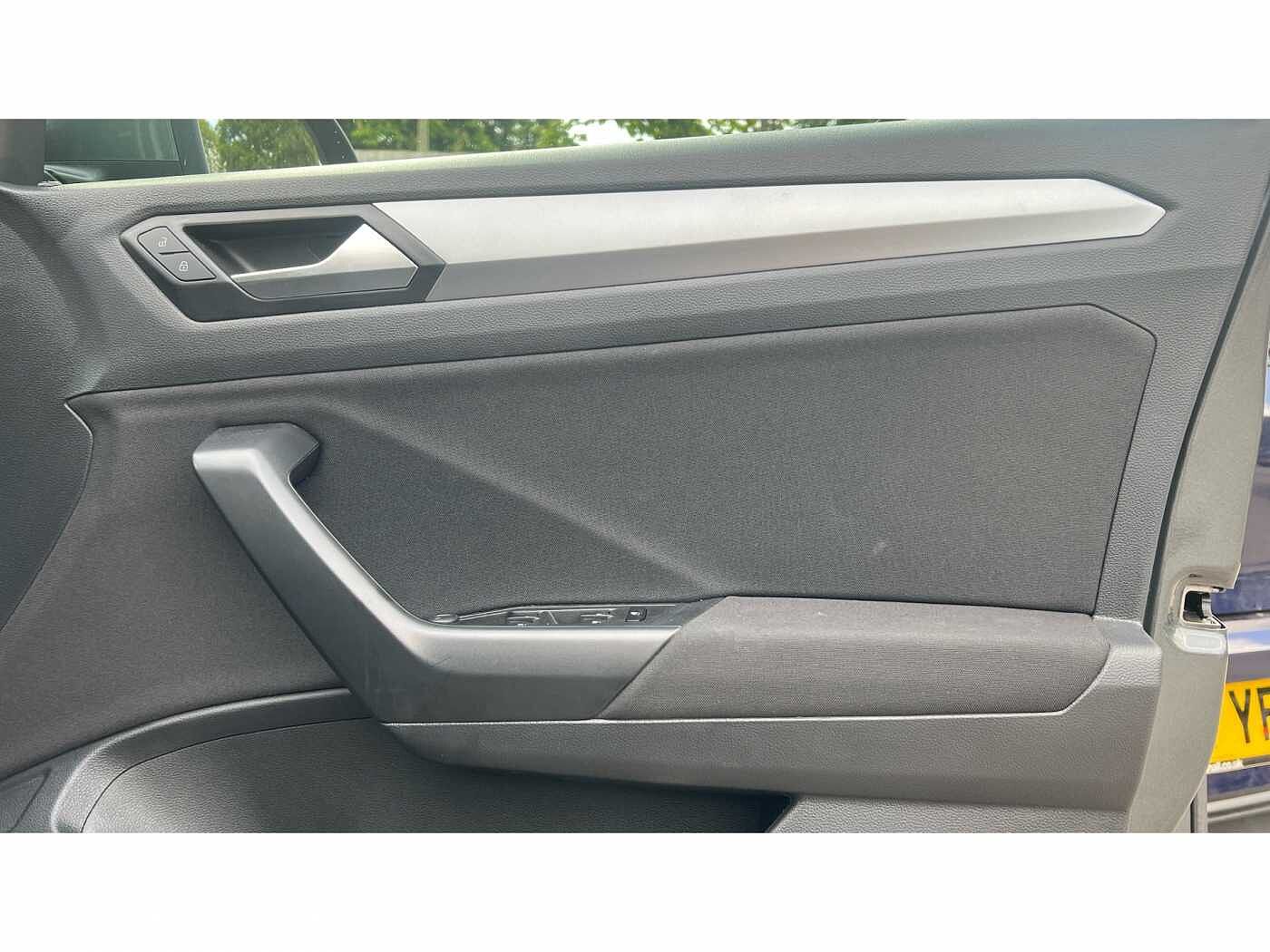 Volkswagen T-roc 1.5 TSI Life 5dr DSG