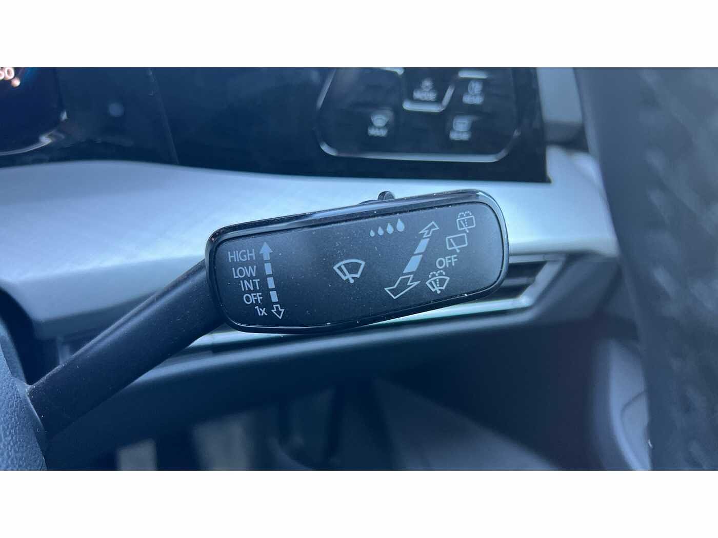 Volkswagen Golf 1.5 TSI Match 5dr