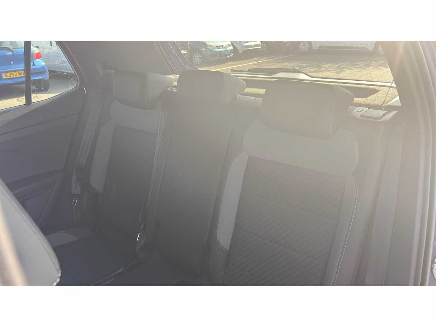Volkswagen T-Cross 1.0 TSI (110ps) R-Line DSG Hatchback