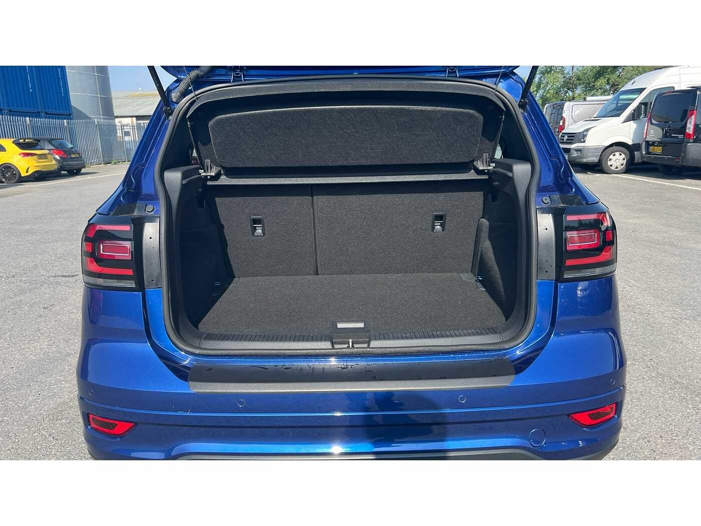 Volkswagen T-Cross 1.0 TSI (110ps) R-Line DSG Hatchback