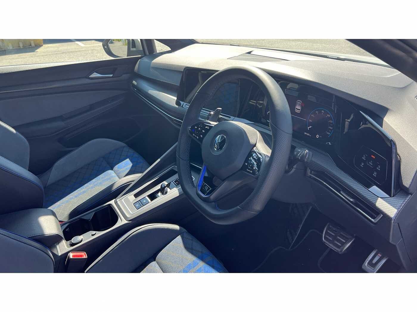 Volkswagen Golf R MK8 2.0 TSI 4Motion 320PS DSG 5 Dr
