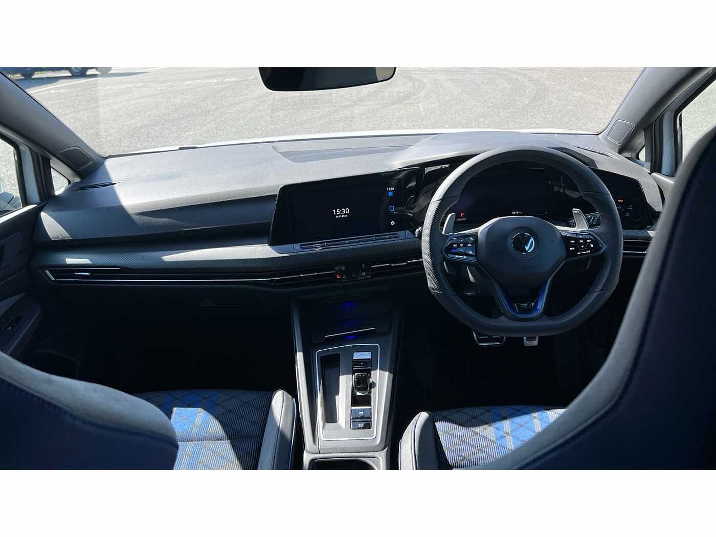 Volkswagen Golf R MK8 2.0 TSI 4Motion 320PS DSG 5 Dr