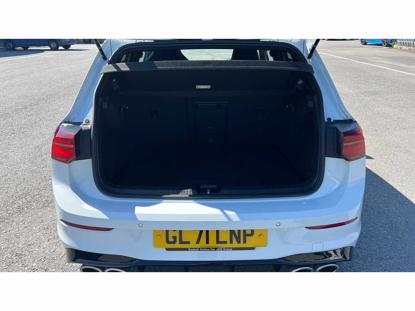 Volkswagen Golf R MK8 2.0 TSI 4Motion 320PS DSG 5 Dr