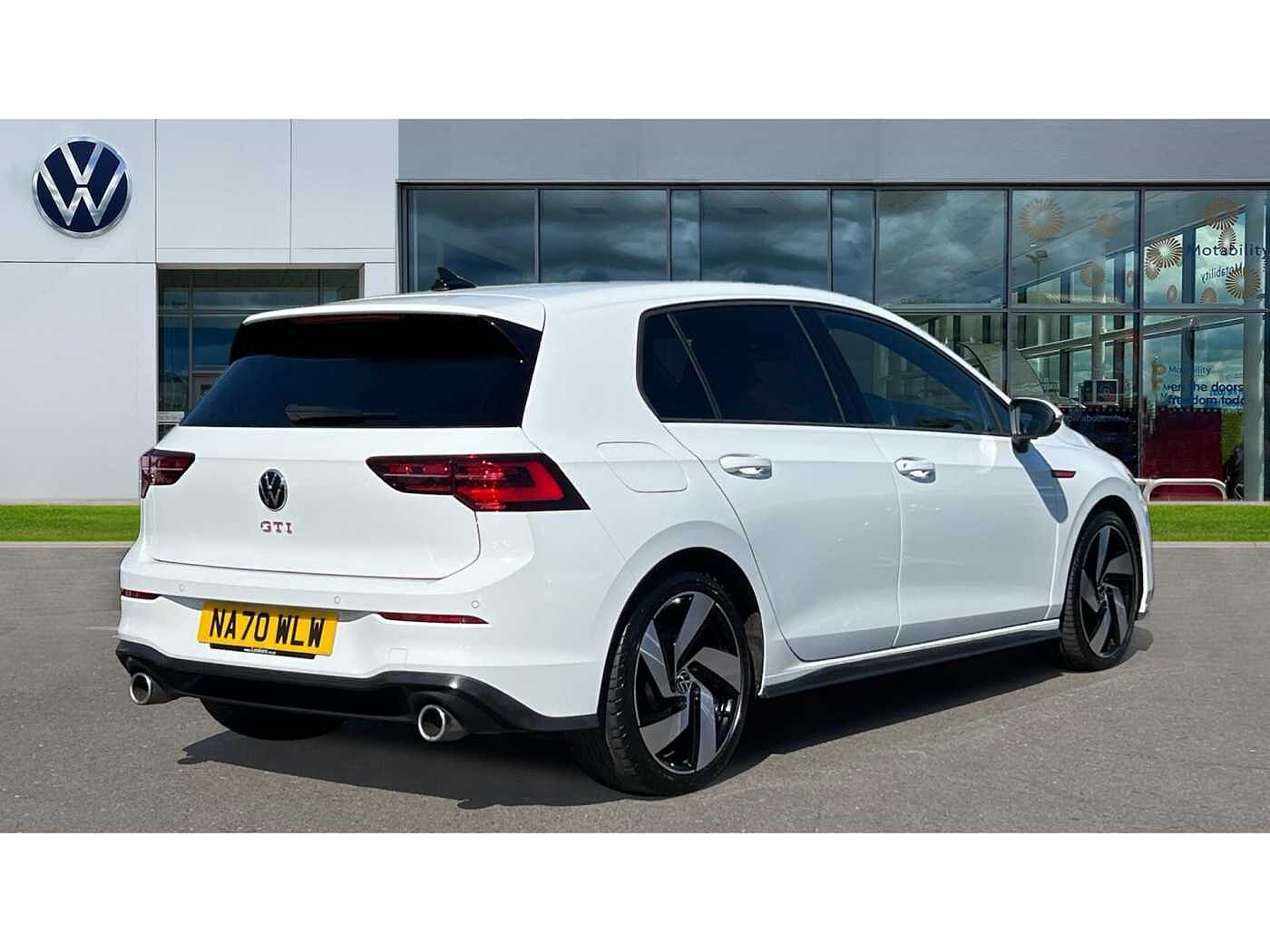 Volkswagen Golf 8 GTI 2.0 TSI 245PS 7-speed DSG 5 Door