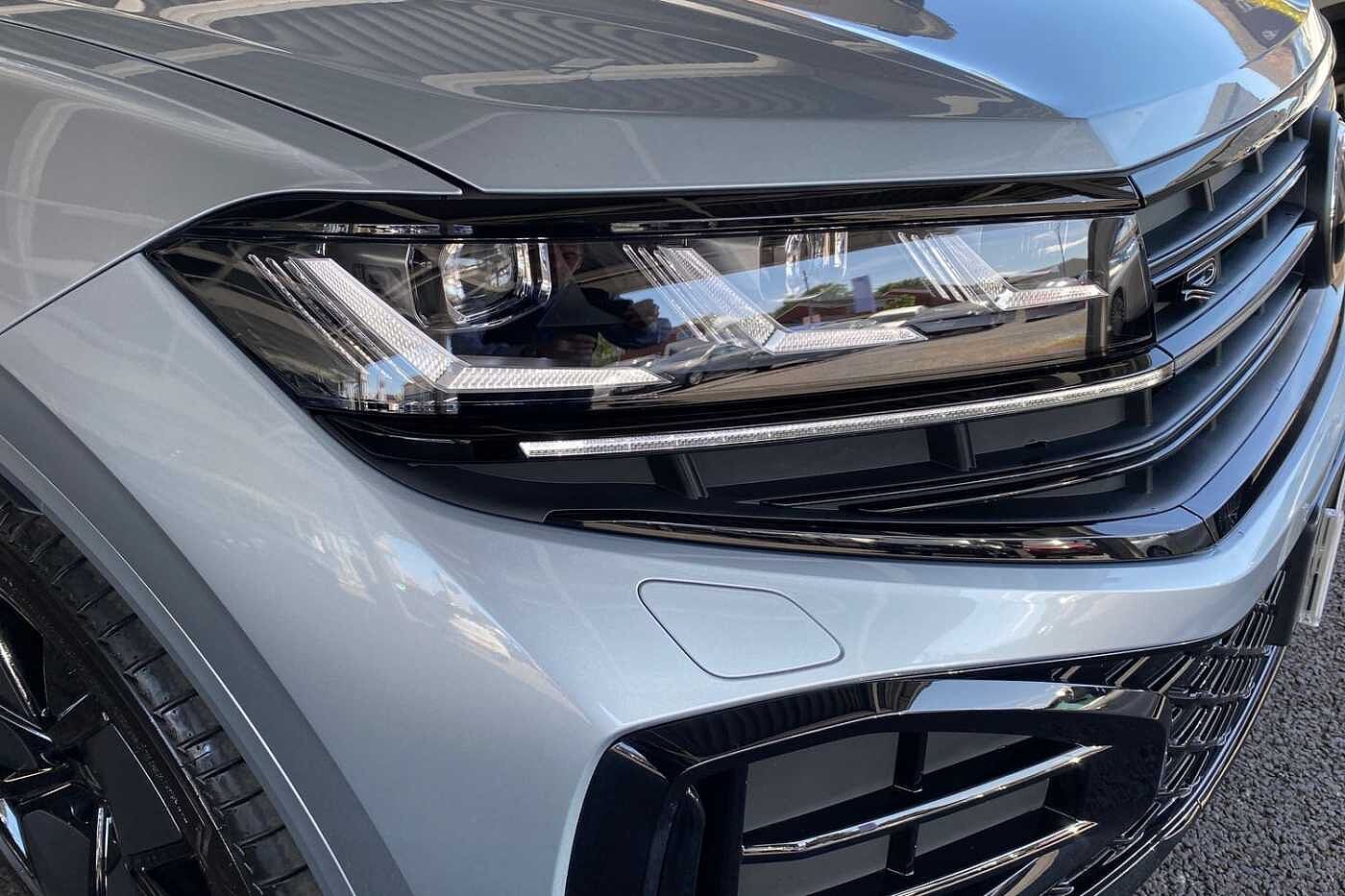 Volkswagen Touareg 3.0TDI (286ps) Black Edition 4Motion 5dr