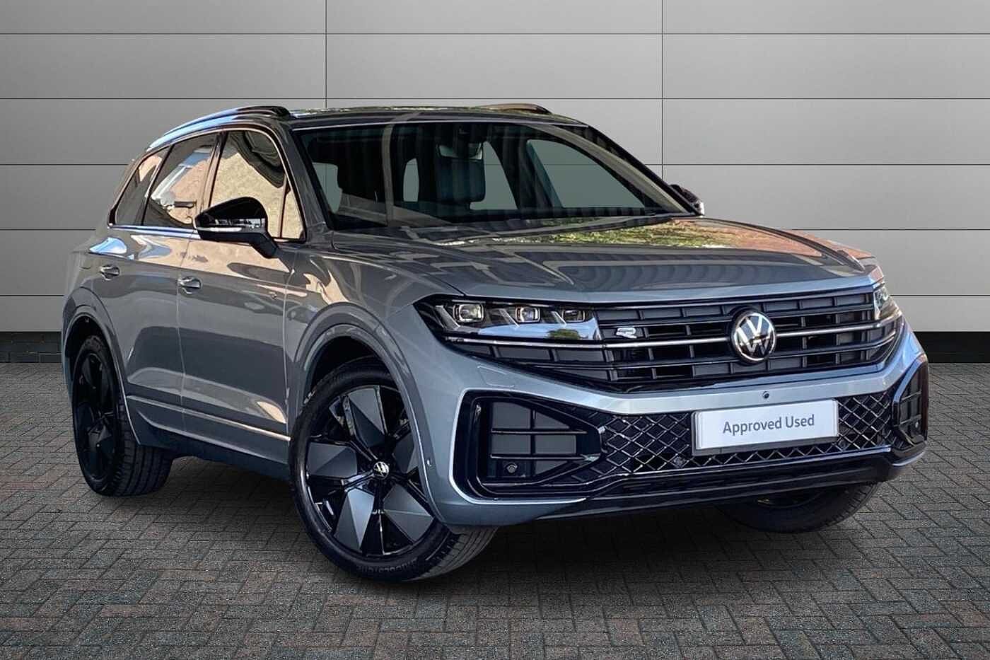 Volkswagen Touareg 3.0TDI (286ps) Black Edition 4Motion 5dr