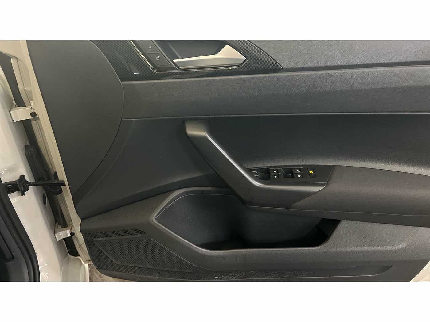 Volkswagen Polo MK6 Facelift (2021) 1.0 TSI 95PS Life