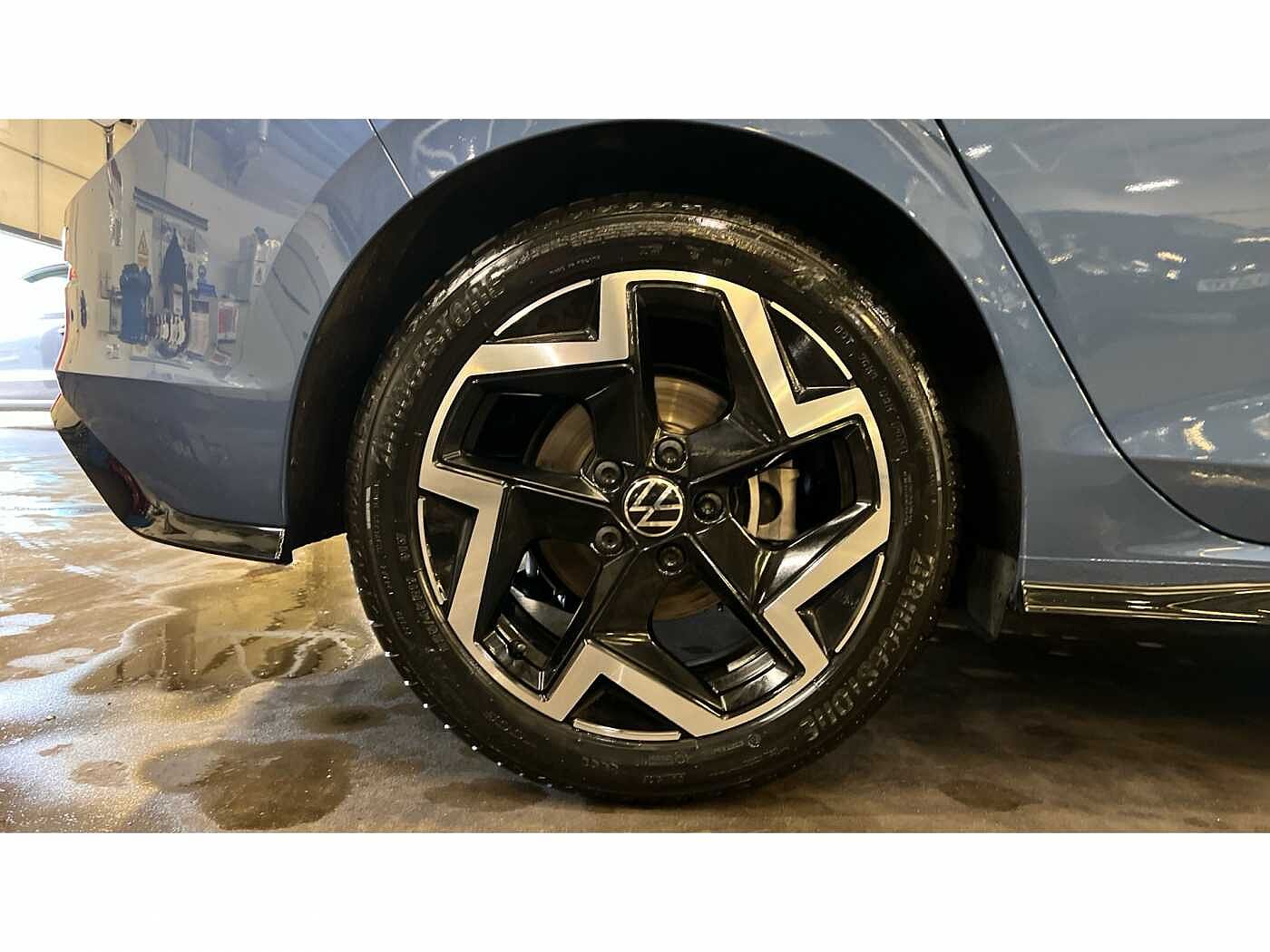Volkswagen Golf 1.5 TSI 150 R-Line 5dr