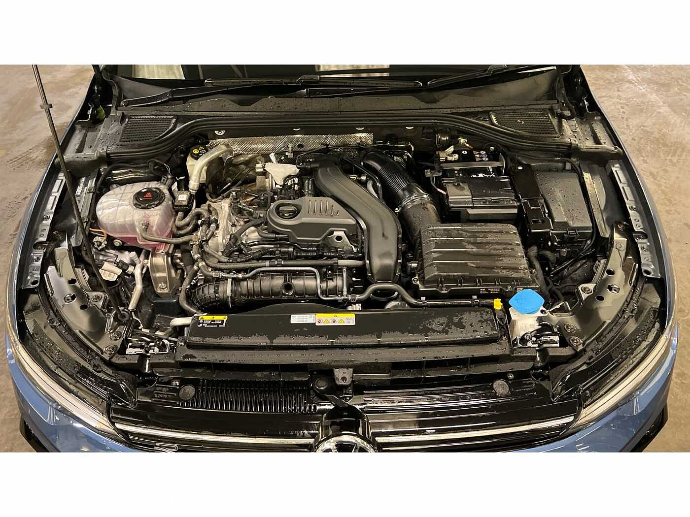 Volkswagen Golf 1.5 TSI 150 R-Line 5dr