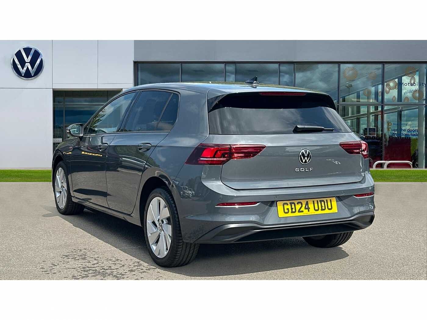 Volkswagen Golf 1.5 TSI Match 5dr