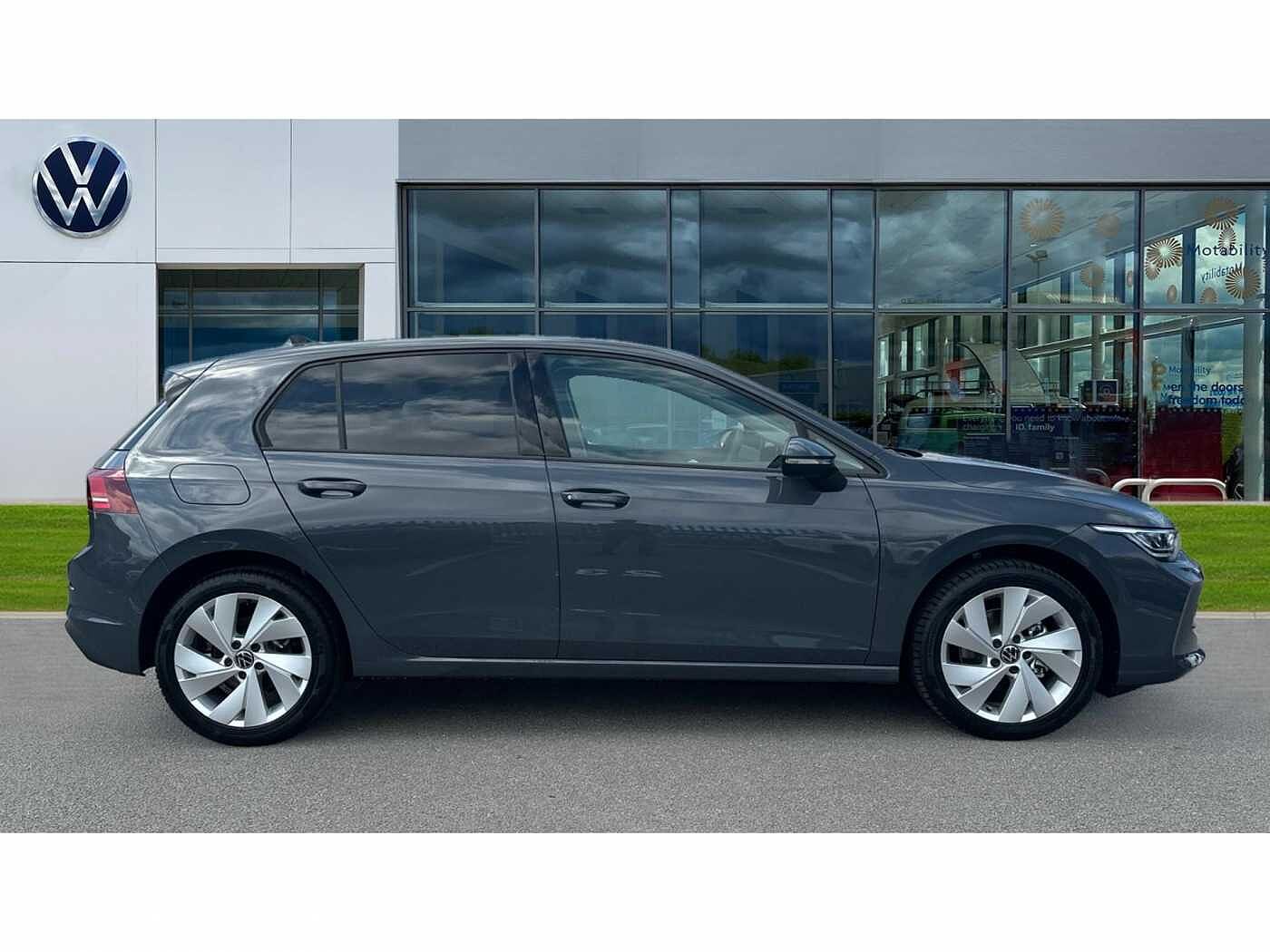 Volkswagen Golf 1.5 TSI Match 5dr