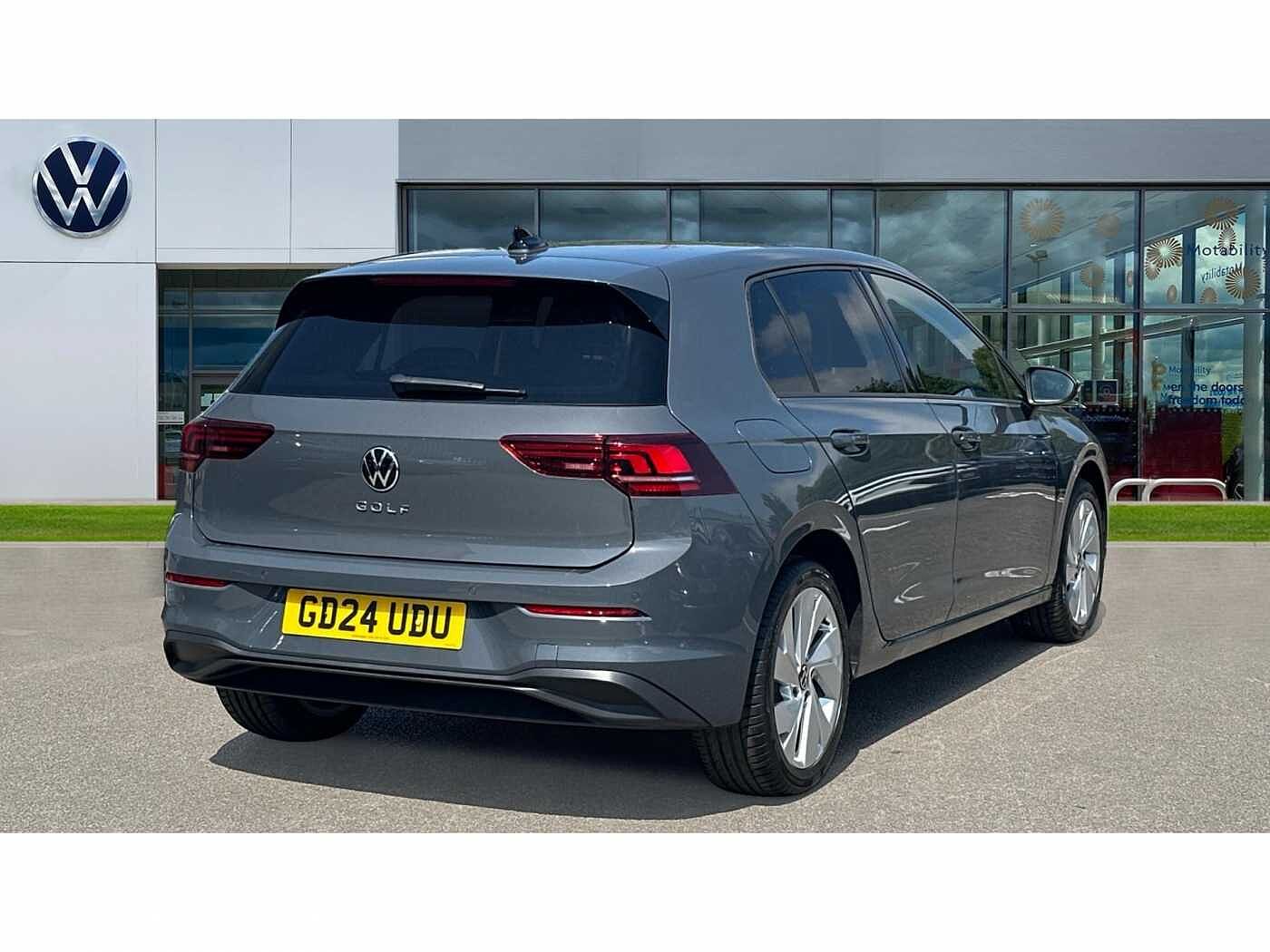 Volkswagen Golf 1.5 TSI Match 5dr