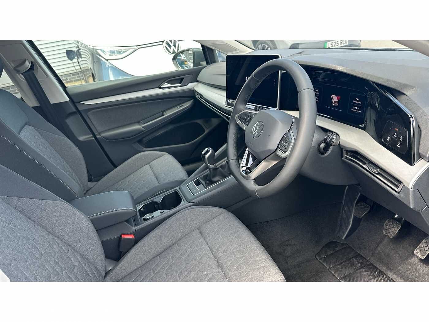 Volkswagen Golf 1.5 TSI Match 5dr
