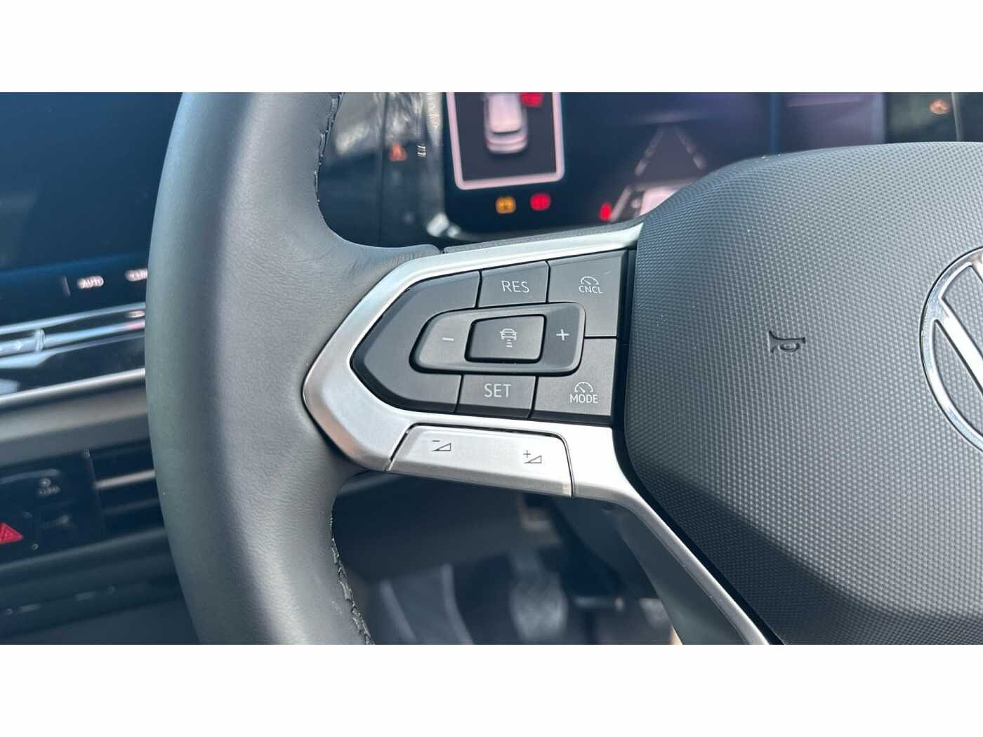 Volkswagen Golf 1.5 TSI Match 5dr