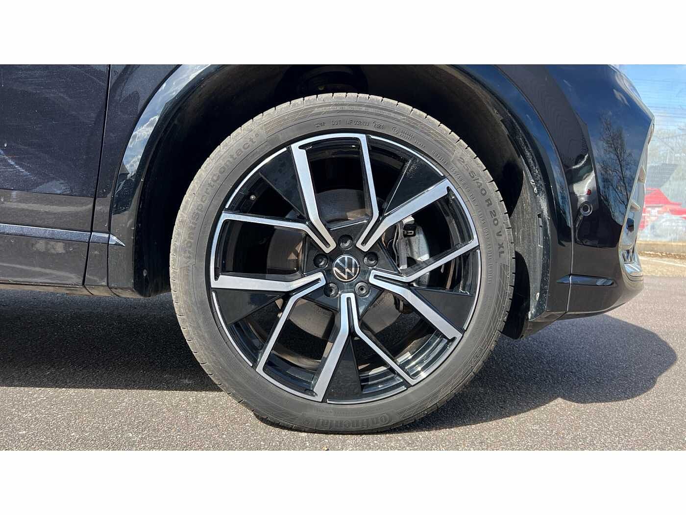 Volkswagen Tiguan 1.5 TSI eHybrid R-Line 5dr DSG