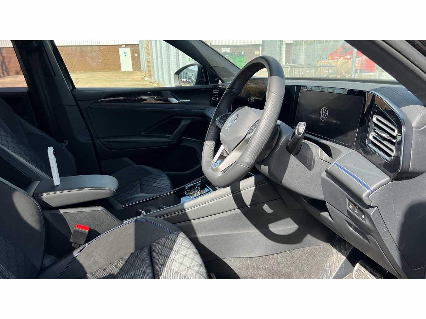Volkswagen Tiguan 1.5 TSI eHybrid R-Line 5dr DSG