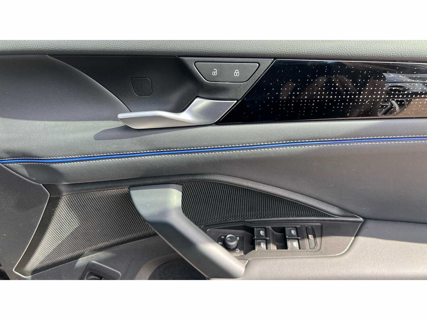 Volkswagen Tiguan 1.5 TSI eHybrid R-Line 5dr DSG