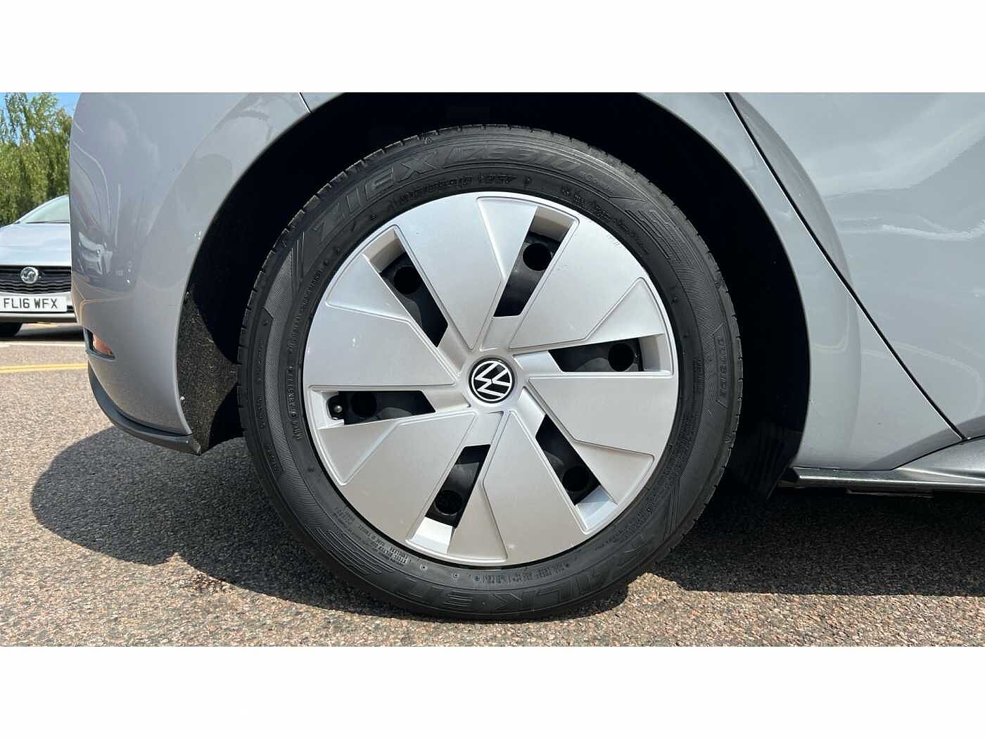 Volkswagen ID.3 Family 58kWh Pro Performance 204PS Automatic