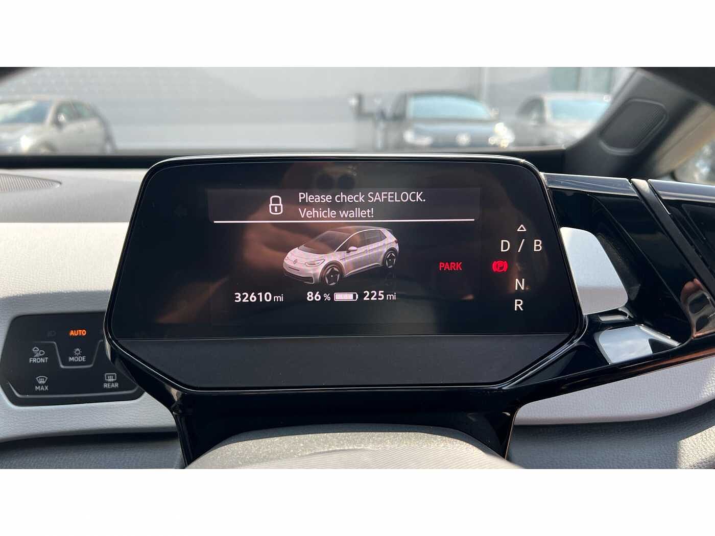 Volkswagen ID.3 Family 58kWh Pro Performance 204PS Automatic