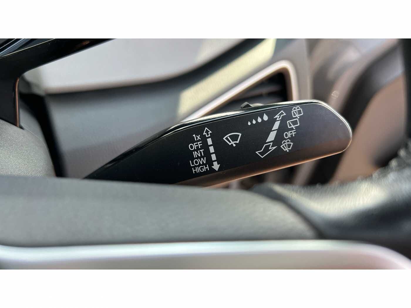 Volkswagen ID.3 Family 58kWh Pro Performance 204PS Automatic