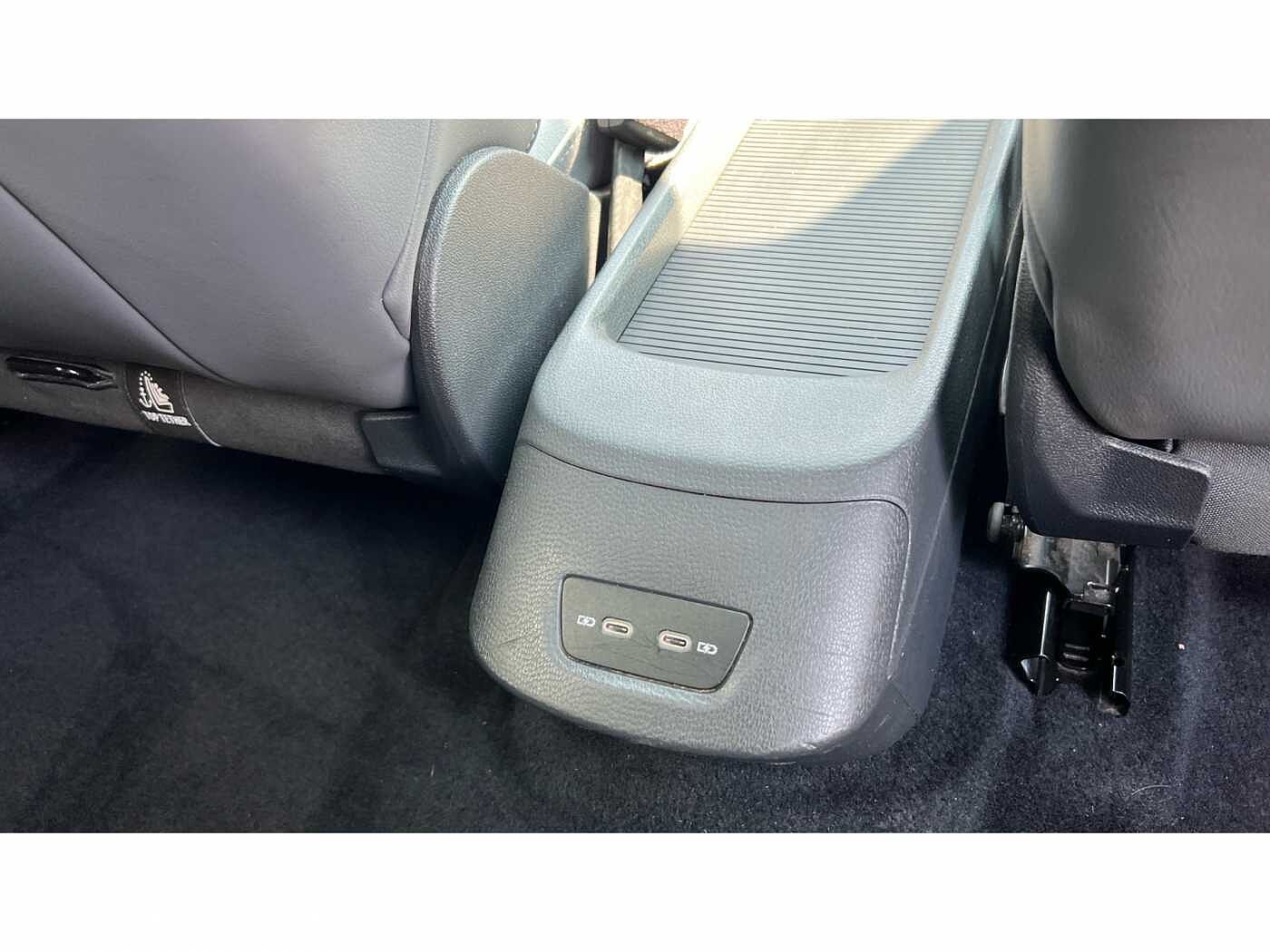 Volkswagen ID.3 Family 58kWh Pro Performance 204PS Automatic