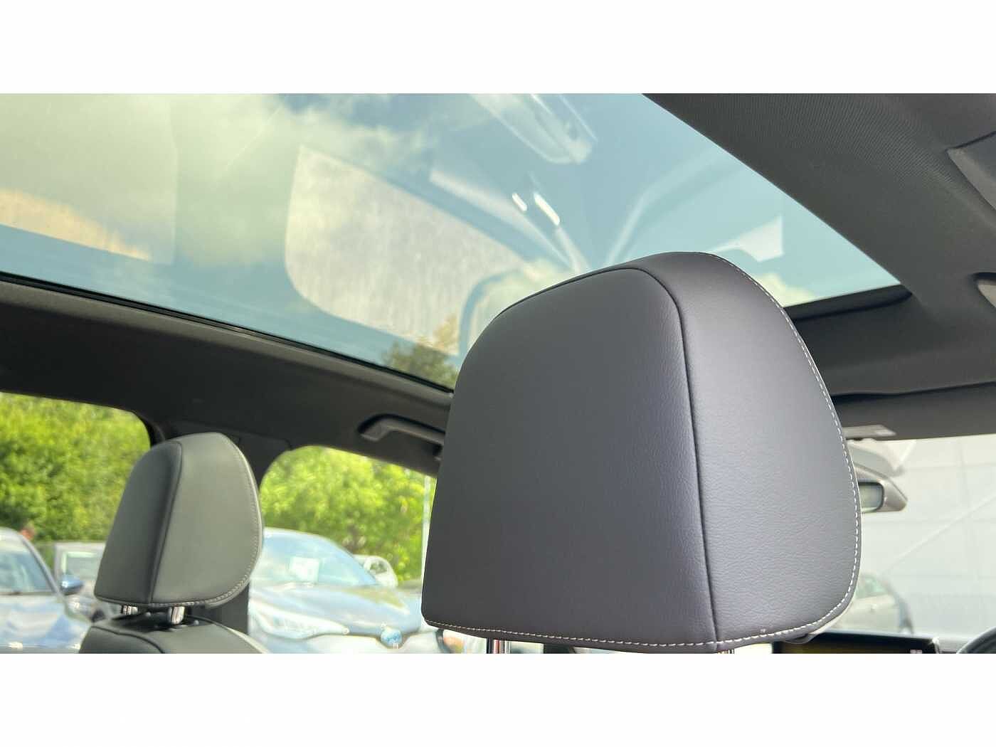 Volkswagen ID.3 Family 58kWh Pro Performance 204PS Automatic