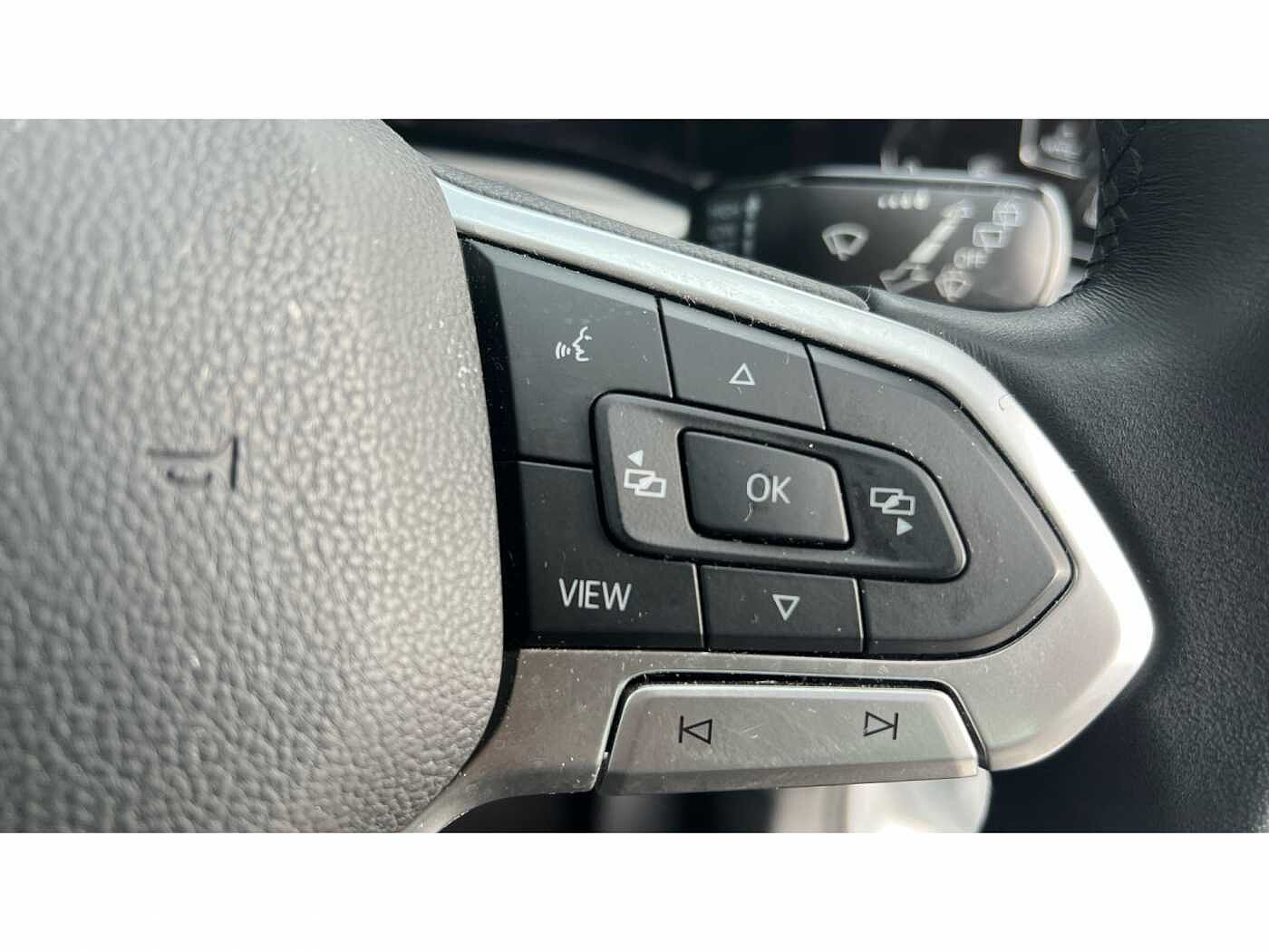 Volkswagen Golf 5dr 1.5 TSI (150ps) Life